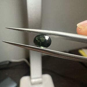 1.16ct deep green natural sapphire!!